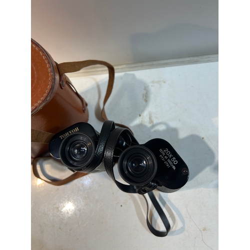 147 - Tohyoh 20x50 binoculars in tan case