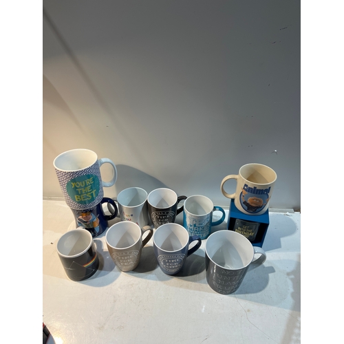 207 - Mug collection inc pink Floyd, beer lovers and muppets Animal