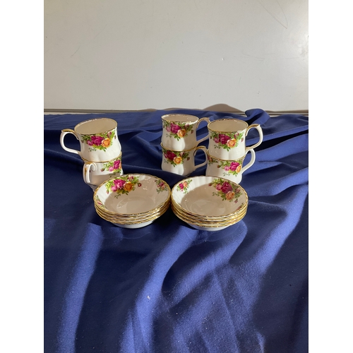 281 - 6 royal Albert old country roses coffee cups and 8 fruit/ dessert dishes all slight seconds