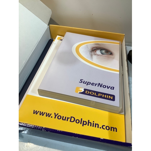 80 - Dolphin supernova to aid partially sighted magnifier & speech