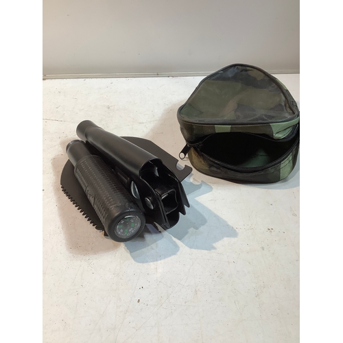 185 - Portable mini shovel with compass on end of handle