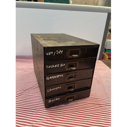 60 - 5 drawer metal set of small drawers with brass handles - Hx25cm, Dx35