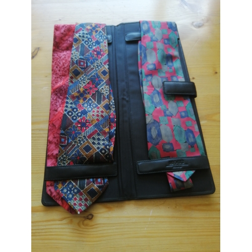 50A - 3 x silk ties in a Moss travel tie case
