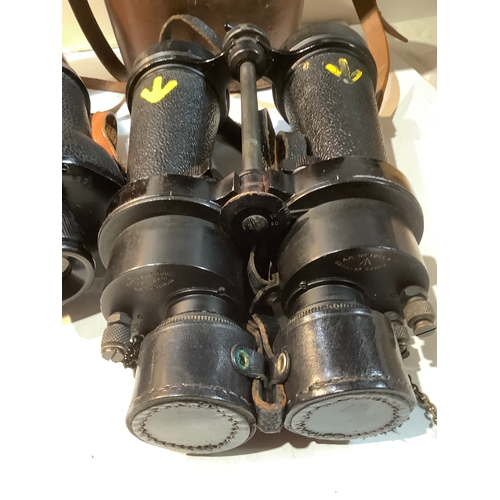 187 - Pair of vintage binoculars Barr & Stroud 7 x cf41 and kershaw 10 x 50
