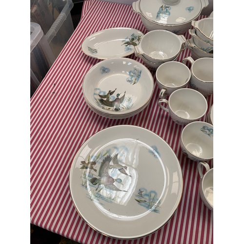 169 - Set of Myott ceramics inc plates, oven dishes, cups, saucers etc