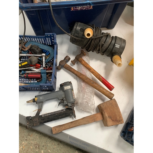 123 - Mixed lot of tools inc screwdrivers, hammers, mallets, clamps, jump leads, axe etc