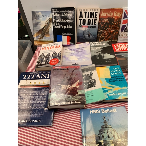 146 - Large quantity of military books inc Britain at War, Spitfire, the Collapse of the Third Republic, W... 