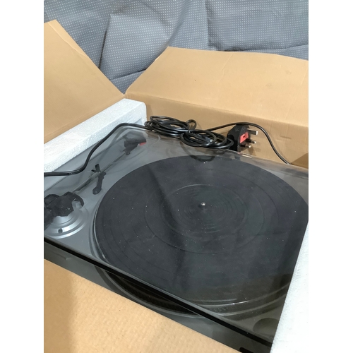 151 - USB vinyl turntable