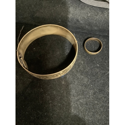 43A - Gold coloured bangle & ring