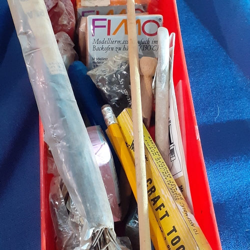 65A - Collection of Drawing/Graphite and colour pencils. Also includes a box of miscellaneous artists mate... 