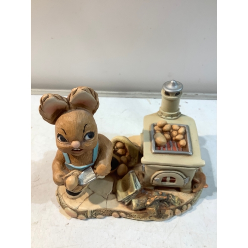 Lot 9         
