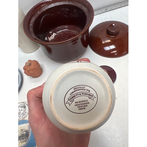 16 - Ceramics to inc milk bottle, simpsons large pot, Tebbutt & Tuxford, Wedgwood