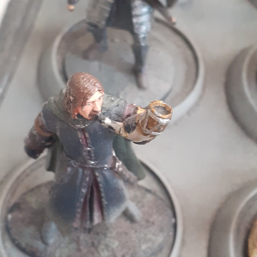 31 - Lord of the Rings pewter figurine collection. On display stand. Good condition just dusty from stora... 