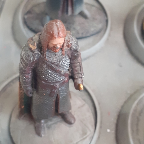 31 - Lord of the Rings pewter figurine collection. On display stand. Good condition just dusty from stora... 