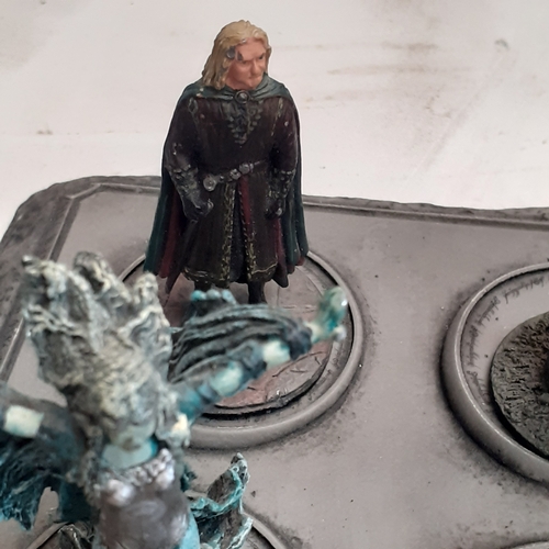 48 - Lord of the Rings pewter figurine collection. On display stand. Good condition just dusty from stora... 