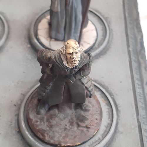 48 - Lord of the Rings pewter figurine collection. On display stand. Good condition just dusty from stora... 