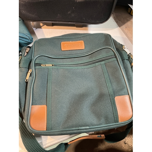 18 - Selection of travel bags including Travel king black pull along suitcase, Jade Design camera bag, Gu... 
