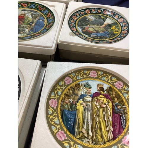 55 - Collection of collectible wedgewood plates of king Arthur all with Certificate of Authenticity