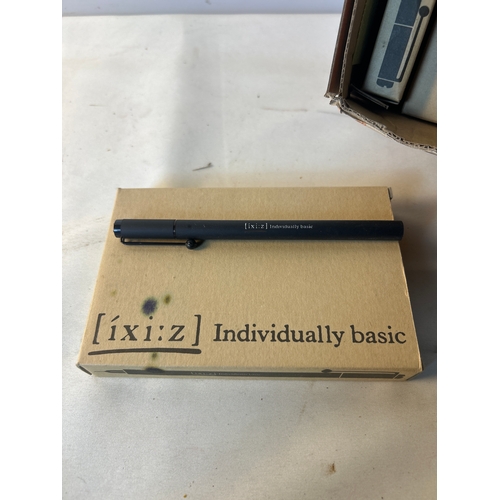 225 - Large quantity of draughtsman's pens for