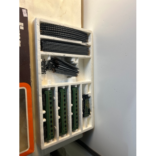 226 - Lima train set - boxed