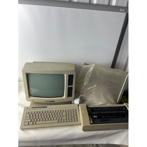Amstrad PCW8512 word processor with keyboard & printer