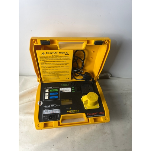 233 - Martindale EasyPat 1600 portable appliance tester PAT tester - working