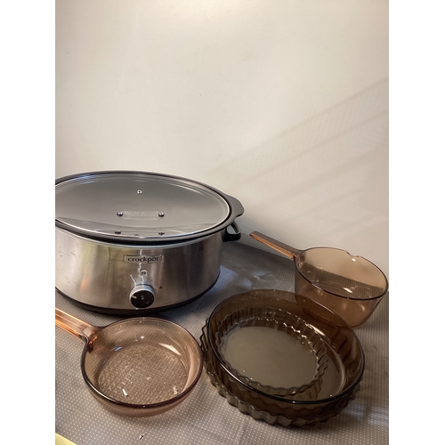 250 - Collection of glass dishes and a electric crockpot