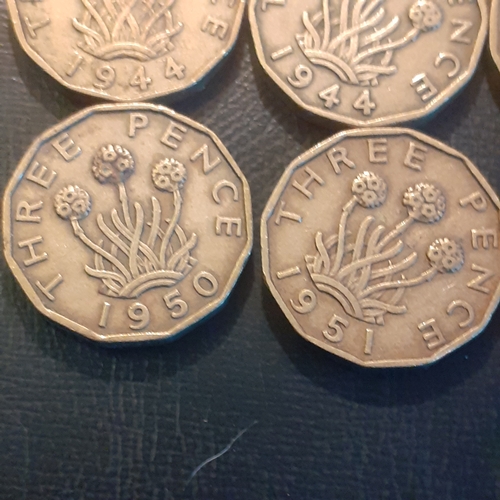 314A - Threepenny bit war years date run plus scarcer dates 1951 & 1952. Duplicates of sone. 19 coins in to... 
