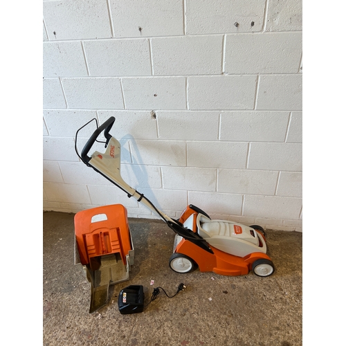 Stihl RMA 339C cordless lawn mower with battery & charger - in fully ...