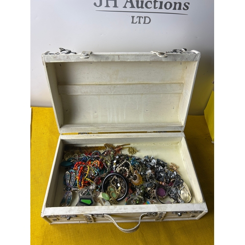 Lot 36        
