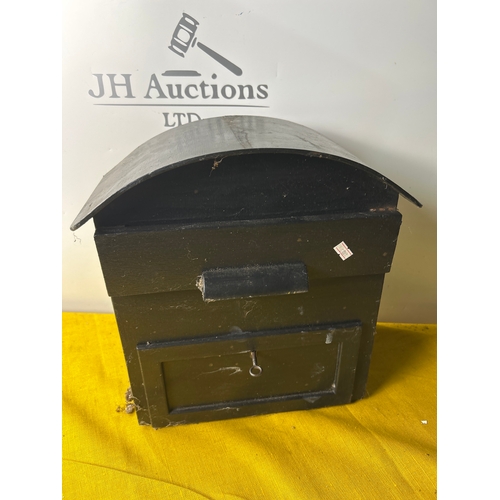 Lot 48        