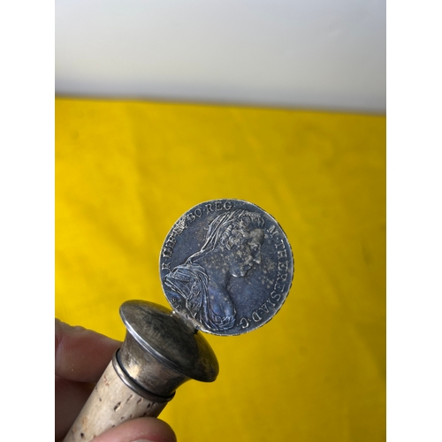 71 - Mother Theresa silver coin mounted on silver topped bottle top - approx 40g of silver