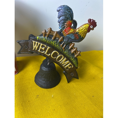 95 - Traditional cast iron cockerel door bell