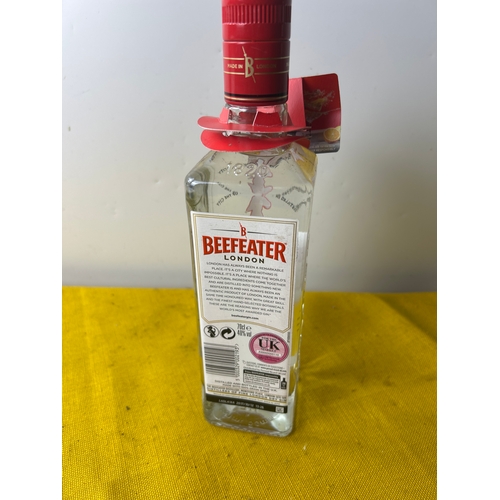 106 - sealed Beefeater 70cl London dry gin