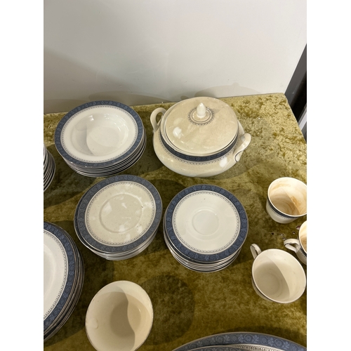 117 - Very large quantity of Royal Doulton Sherbrooke pattern dinner service