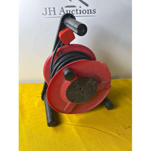 Lot 160       