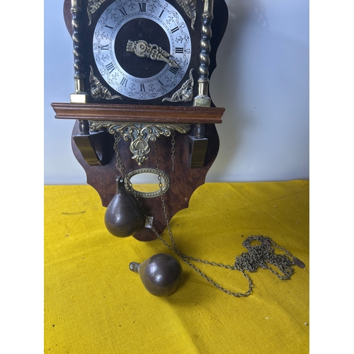 Nu Elck Syn Sin wall clock with weights - Holland made