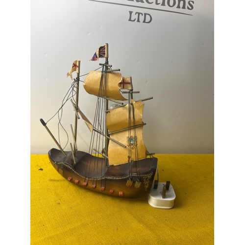 83 - Holland made vintage wooden boat lamp