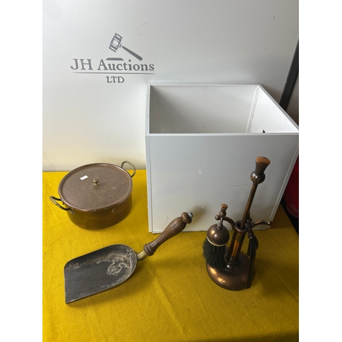 Lot 44        