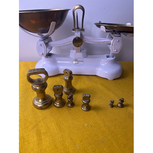 10 - Librasco scales with a selection of brass weights