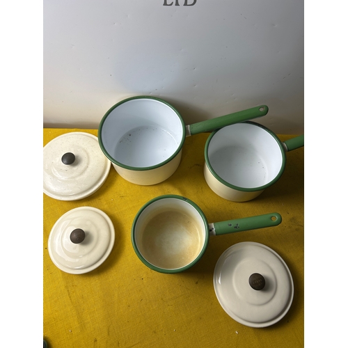 16 - Graduating set of 3 Judge Green and white enamel saucepans