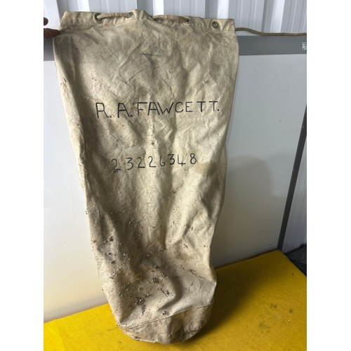 Lot 48        