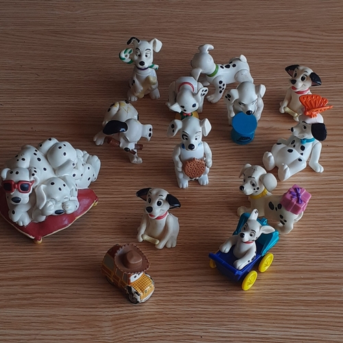 7 - Disney branded 101 Dalmatians collectable toys