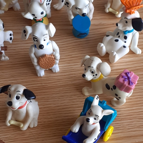 7 - Disney branded 101 Dalmatians collectable toys