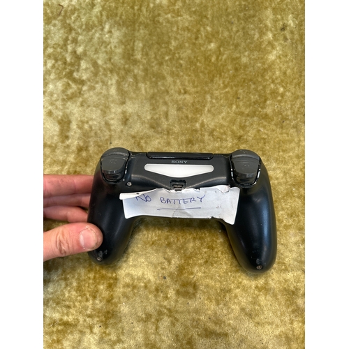 6 - Genuine Sony PS4 controller - untested