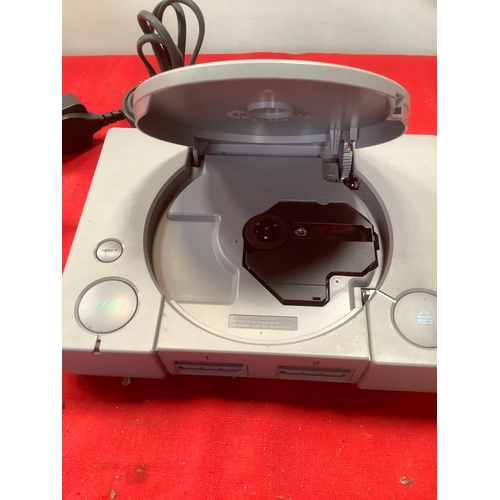 11 - PlayStation One console. No controllers