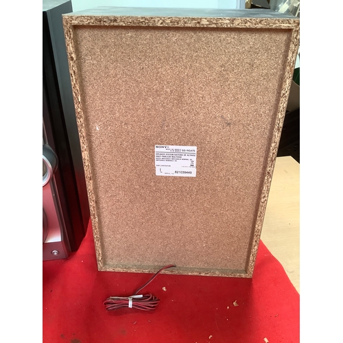18 - LargemSony stereo with speakers & subwoofer - untested