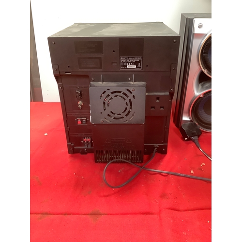 18 - LargemSony stereo with speakers & subwoofer - untested