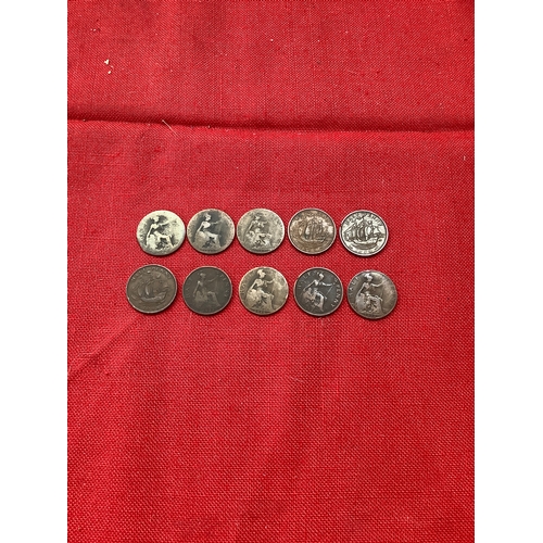 12 - COINS: 10x Old half penny coins