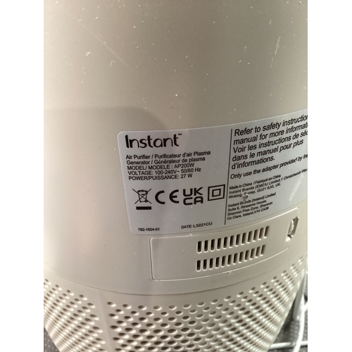 19 - Instant Air Purifier model AP200W